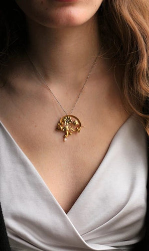 Broche Broche Art Nouveau florale en or jaune 18k avec perle 58 Facettes 449