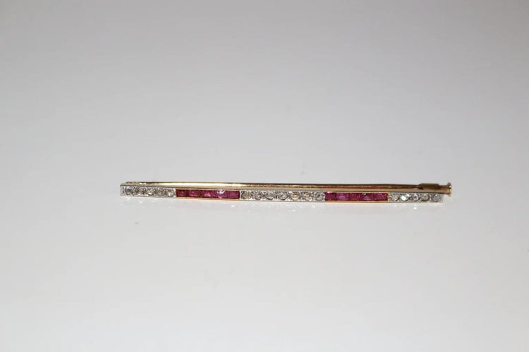 Broche Art déco - Broche-barrette en or jaune 18k rubis et diamants 58 Facettes 494
