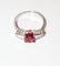 Bague 53.5 Bague en or blanc 18 ct avec spinelle naturel et diamants 58 Facettes 397