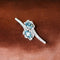 Broche Broche rétro en or gris 18 carats, aigues-marines et diamants 58 Facettes 580