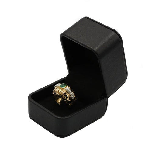 Bague 55 Bague en or jaune avec émeraude et diamants 58 Facettes 1032