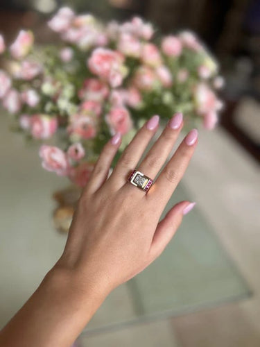 Bague 54 Bague Tank en or jaune 750‰ sertie de diamants et rubis 58 Facettes 1050