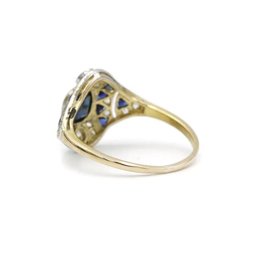 Bague 57 Bague en or 750 sertie de saphirs et diamants 58 Facettes 1127