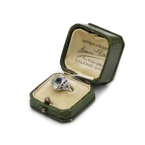 Bague 57 Bague en or 750 sertie de saphirs et diamants 58 Facettes 1127