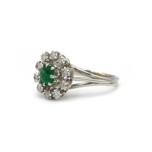Bague 49 Marguerite - Bague en or blanc 750‰ émeraude et diamants 58 Facettes 1040