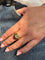 Bague 53 Chevalière - Bague en or jaune et blanc avec diamant 58 Facettes 1045
