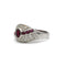 Bague 52 Bague en or blanc 750‰ avec rubis et diamants 58 Facettes 1078