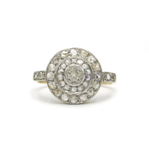 Bague 59 Bague en or jaune 750‰ et diamants 58 Facettes 1194
