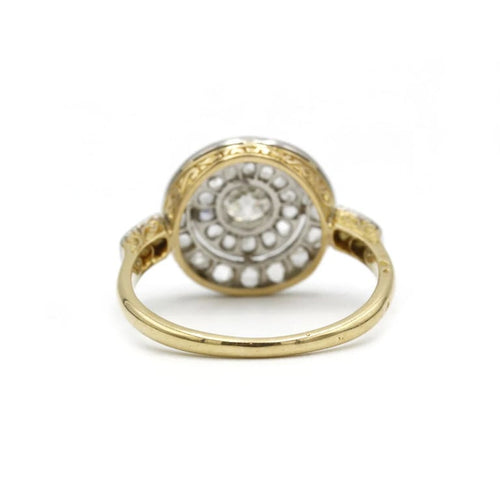 Bague 59 Bague en or jaune 750‰ et diamants 58 Facettes 1194