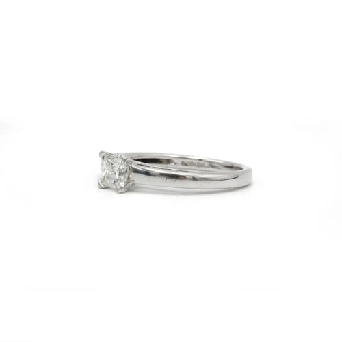 Bague 52 Solitaire - Bague en or blanc 750‰ et diamant taille princesse 58 Facettes 1131