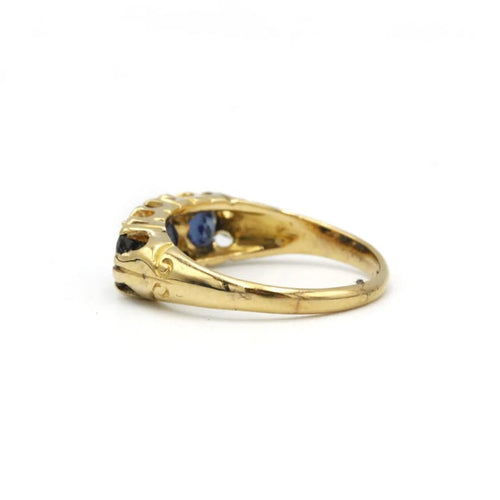 Bague 47 Bague en or jaune 750‰ sertie de saphirs et diamants 58 Facettes 1122