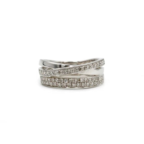 Bague 54 Bague en or blanc 750‰ pavée de diamants 58 Facettes 1149