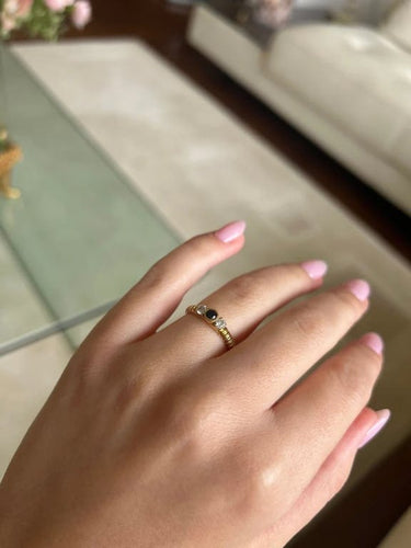 Bague 53 Bague en or jaune 750‰ avec saphir et diamants 58 Facettes 1165