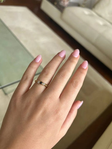 Bague 53 Bague en or jaune 750‰ avec saphir et diamants 58 Facettes 1165