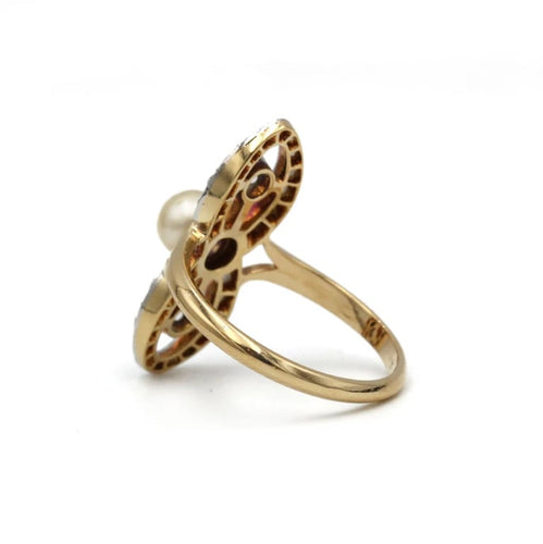 Bague 56 Bague XIXe siècle en or jaune 18 carats, perle et diamants 58 Facettes 1187