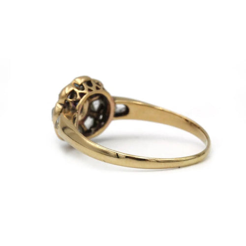 Bague 58 Bague marguerite - Saphir et diamants en or jaune 750‰ 58 Facettes 1222
