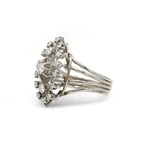 Bague 55 Bague en or blanc 18K et diamants, années 1950 58 Facettes 1059