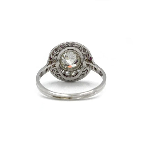 Bague 56 Bague Art déco en or 750 et platine, diamants et rubis (années 1920) 58 Facettes 1227