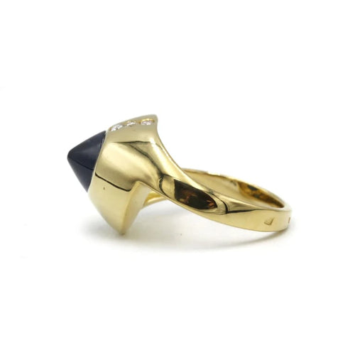 Bague 54 Bague années 1970 en or jaune 750, diamants et saphir conique 58 Facettes 1263