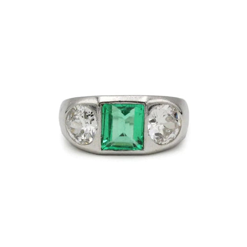 Bague 53 Bague Art déco en platine, émeraude et diamants 58 Facettes 1273