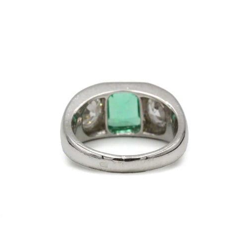 Bague 53 Bague Art déco en platine, émeraude et diamants 58 Facettes 1273