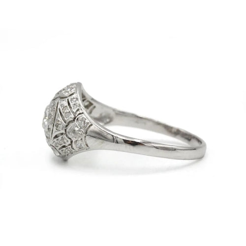 Bague 57 Bague dôme Art déco en or blanc 750 et diamants 58 Facettes 1320