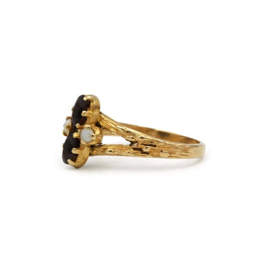Bague 54 Bague en or jaune 750 avec grenats et opales 58 Facettes 1327