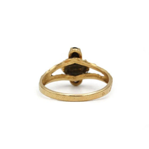 Bague 54 Bague en or jaune 750 avec grenats et opales 58 Facettes 1327