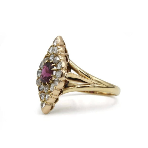 Bague 55 Bague marquise ancienne en or jaune 750 avec diamants et rubis 58 Facettes SA002