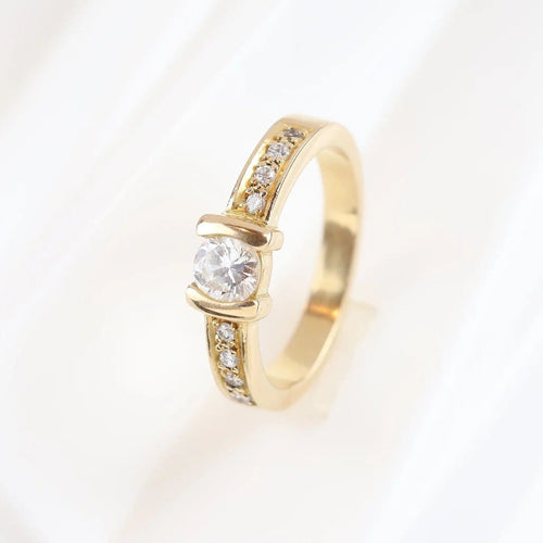 Bague 55 Bague solitaire en or jaune 18 carats avec diamants 58 Facettes 131645