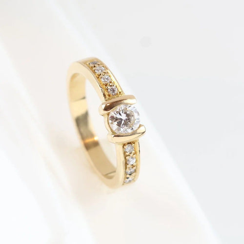 Bague 55 Bague solitaire en or jaune 18 carats avec diamants 58 Facettes 131645