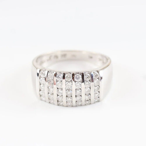 Bague 58 Bague pavée en or blanc 18 carats et diamants taille brillant 58 Facettes 131370B