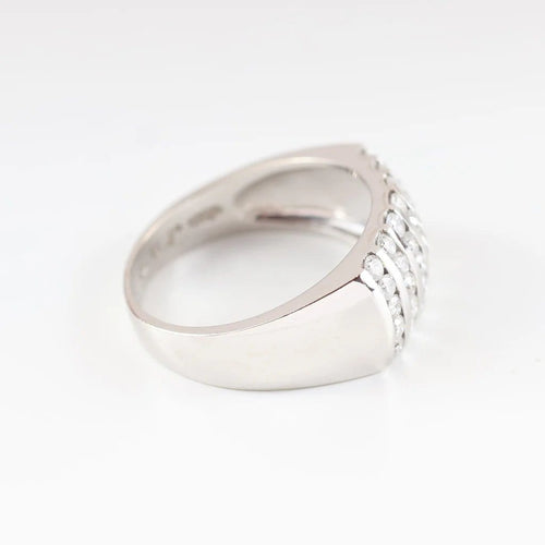 Bague 58 Bague pavée en or blanc 18 carats et diamants taille brillant 58 Facettes 131370B