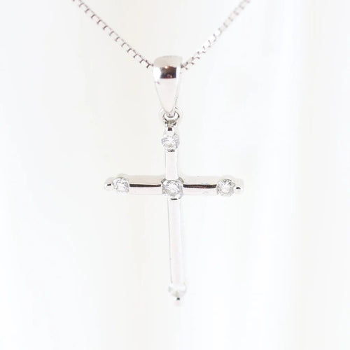 Collier Chaîne - Pendentif croix en or blanc et diamants 58 Facettes 159/24P