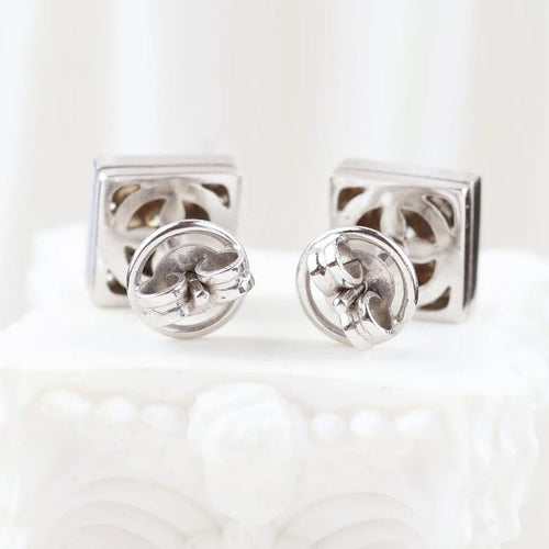 Boucles d'oreilles Boucles d'oreilles carrées double halo en or blanc 18 carats et diamants 58 Facettes 135023E