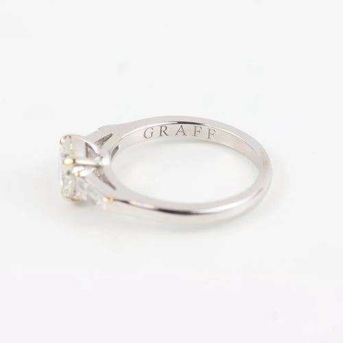 Bague 52 Graff - Bague en or blanc 18 carats avec diamants 58 Facettes 130281