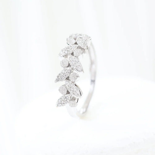 Bague 59 Bague végétale sertie de diamants taille brillant en or blanc 18 carats 58 Facettes VV1-B