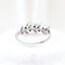 Bague 59 Bague végétale sertie de diamants taille brillant en or blanc 18 carats 58 Facettes VV1-B
