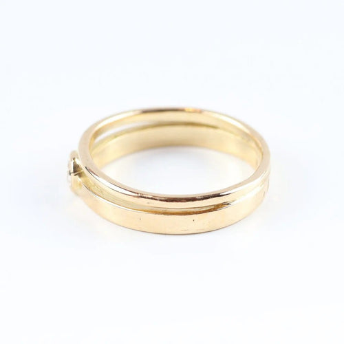Bague 51 Bague solitaire en or jaune 18 carats avec diamant taille brillant 58 Facettes 159/24