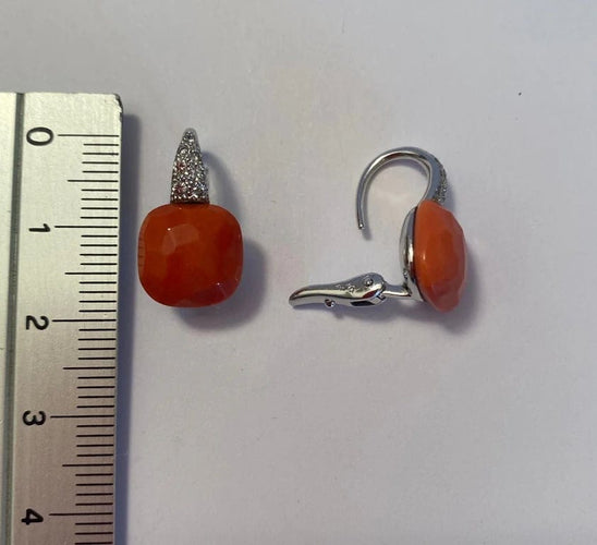 Boucles d'oreilles Pomellato Capri - Boucles d'oreilles en or blanc 18 carats avec corail et diamants 58 Facettes