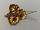 Broche Buccellati - Broche feuille en or jaune 18 carats et rubis 58 Facettes