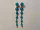 Boucles d'oreilles Chantecler Cherie - Boucles d'oreilles pendantes en or jaune 18 carats, diamants et turquoise 58 Facettes