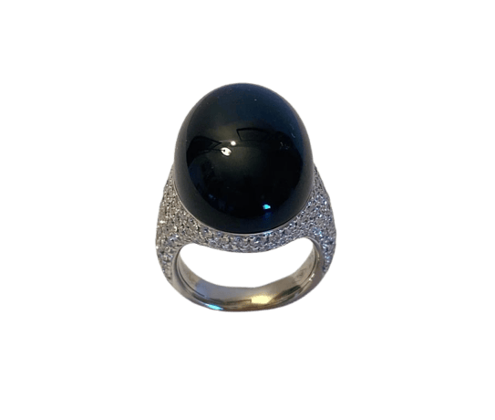 Bague 53 Chantecler Chérie - Bague en or blanc 18 carats, onyx et diamants 58 Facettes