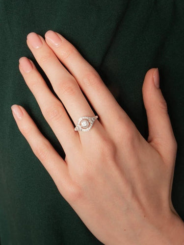 Bague 53 Bague solitaire en or blanc 18 ct avec diamants 58 Facettes 7157A
