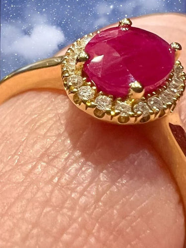 Bague 54 Bague de fiançailles - Rubis ovale et pavage de diamants 58 Facettes 7455 A