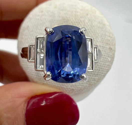 Bague 54 Bague de fiançailles - Saphir de Ceylan et diamants baguette en or blanc 18 carats 58 Facettes 7351 A