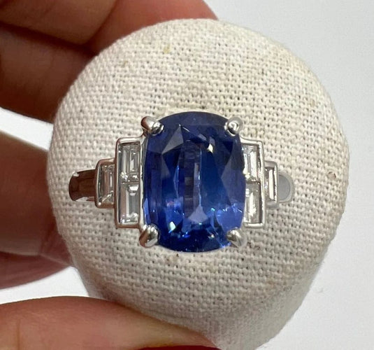 Bague 54 Bague de fiançailles - Saphir de Ceylan et diamants baguette en or blanc 18 carats 58 Facettes 7351 A