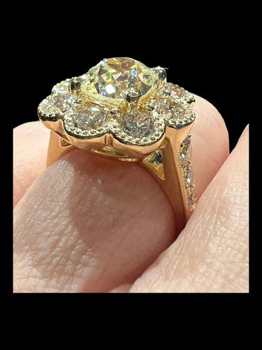 Bague 54 Bague en or jaune 18 carats avec diamants taille ancienne 58 Facettes 7601 A