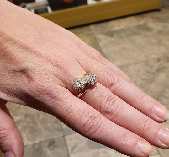 Bague 61 Bague toi et moi fleur en or rose 18 ct et diamants 58 Facettes 6912 A