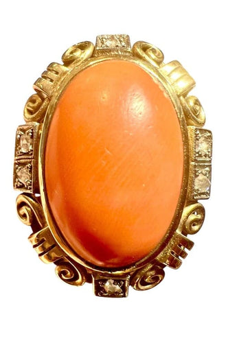 Bague 59 Bague années 1940 en or jaune 14 carats, corail cabochon et diamants 58 Facettes 7204 A